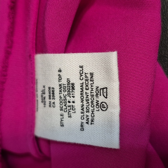 Brand new with tags fuchsia Theory scoop tank top. - Picture 4 of 4